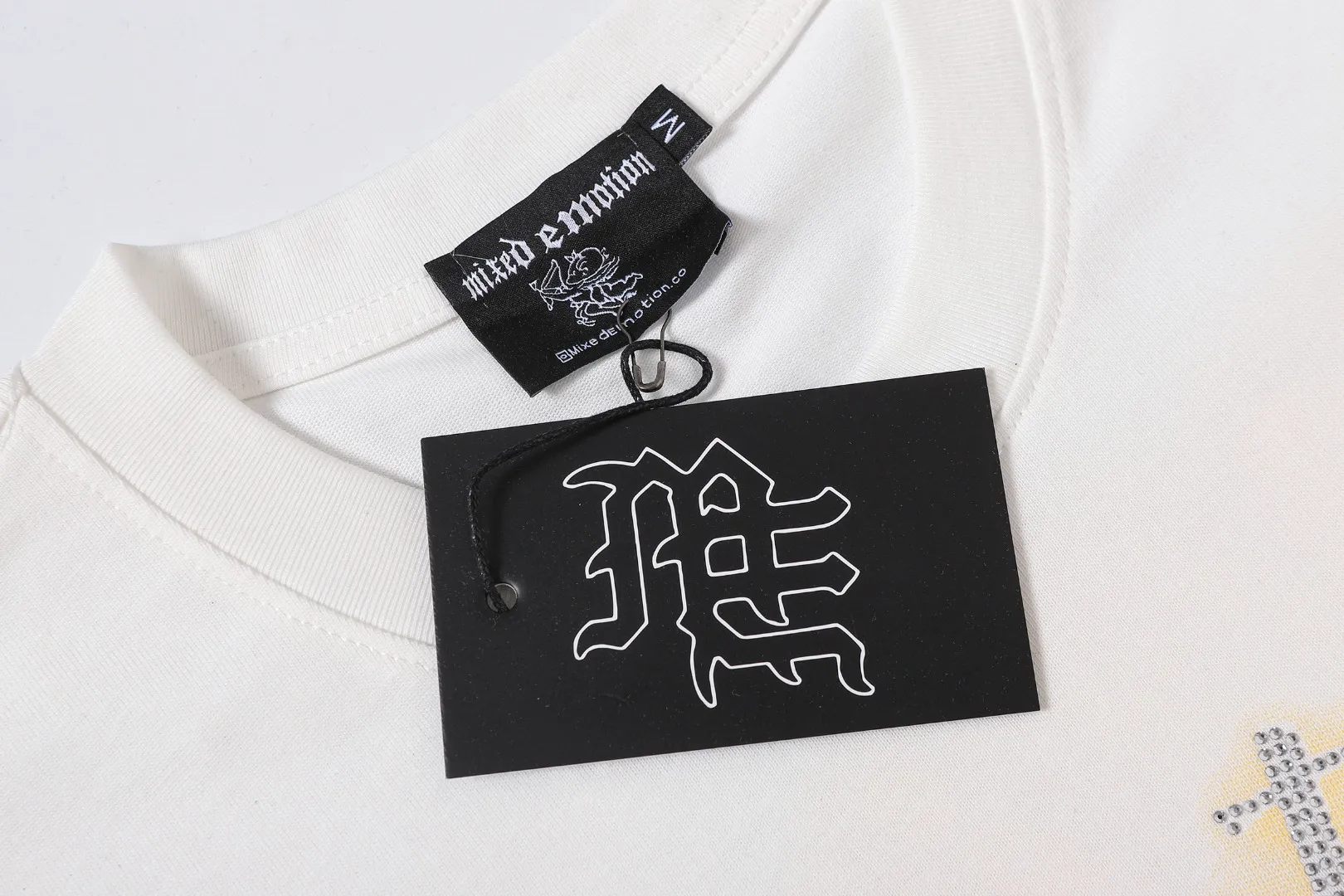 E 8129#Cream White/ ｜ MIXED EMOTION In Stock （ ）+ T （fabric):32 Sizes（size）：S-M L X L ： （colour）：Cream White/ 👉